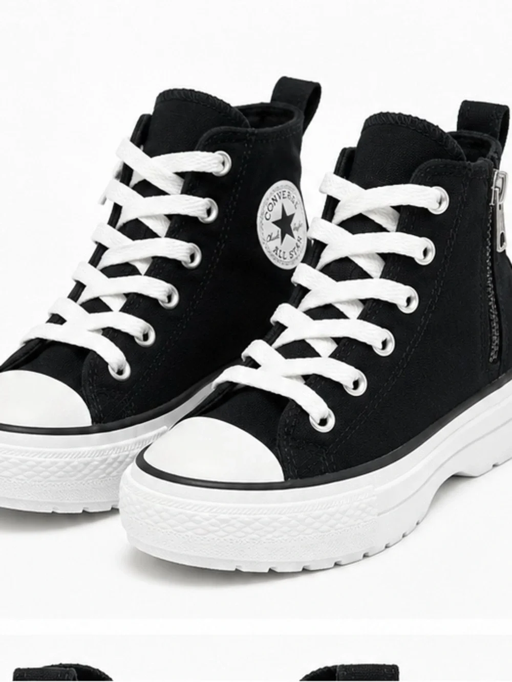 NWOB Converse Kids Black and White High-Top Platform Sneakers